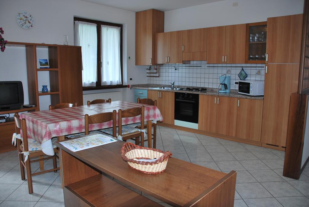 Appartamenti Stanga Ivo Tenno Pokoj fotografie